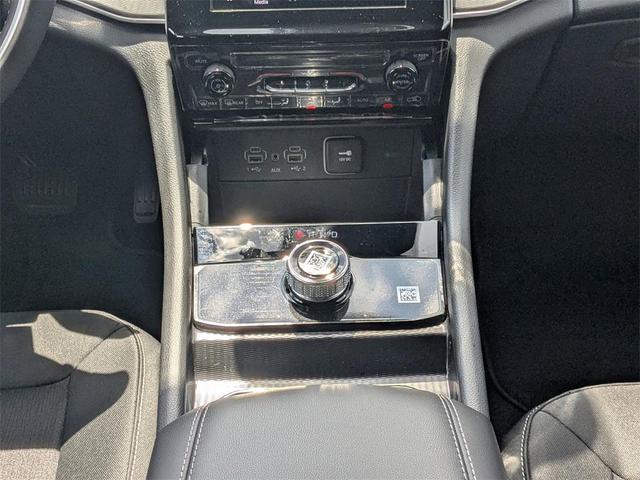 Photo of 2025 Velvet Red Pearlcoat Jeep Grand Cherokee L