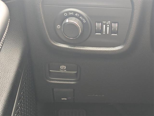 Photo of 2025 Velvet Red Pearlcoat Jeep Grand Cherokee L