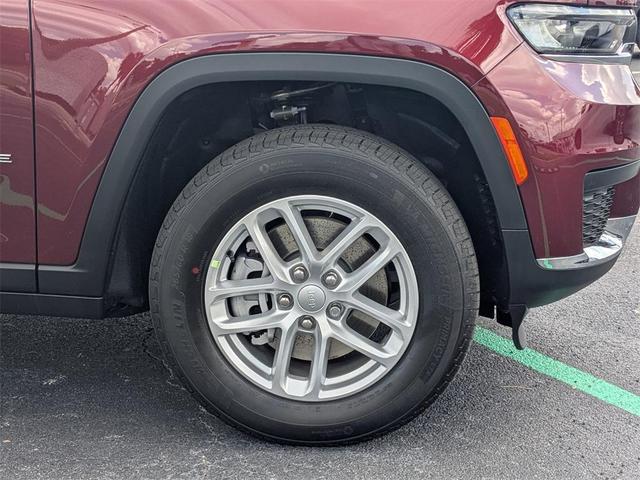 Photo of 2025 Velvet Red Pearlcoat Jeep Grand Cherokee L