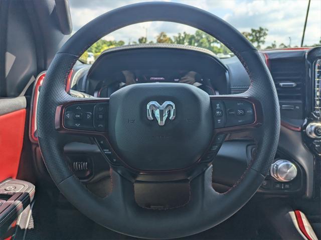 Photo of 2025 Diamond Black Crystal Pearlcoat RAM 1500