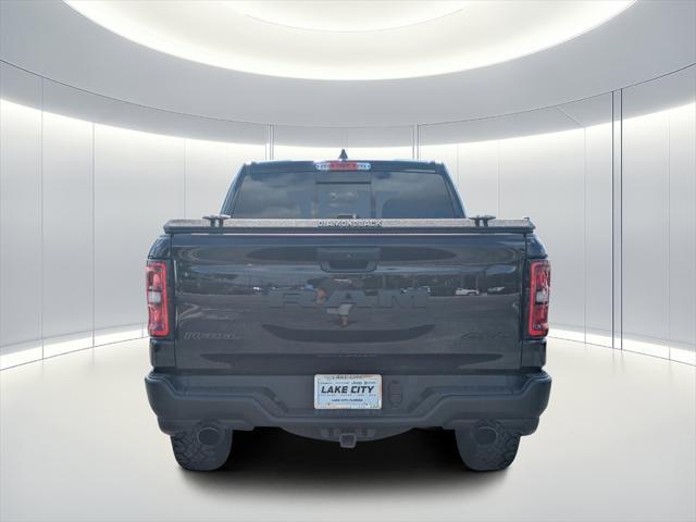 Photo of 2025 Diamond Black Crystal Pearlcoat RAM 1500
