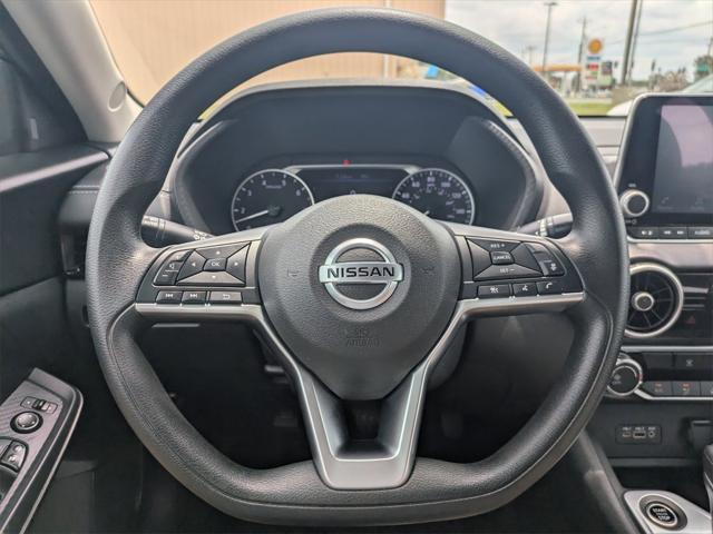 Photo of 2023 Gun Metallic Nissan Sentra