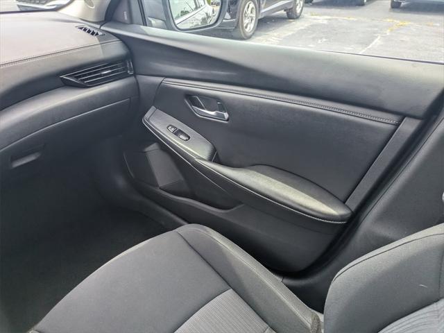 Photo of 2023 Gun Metallic Nissan Sentra