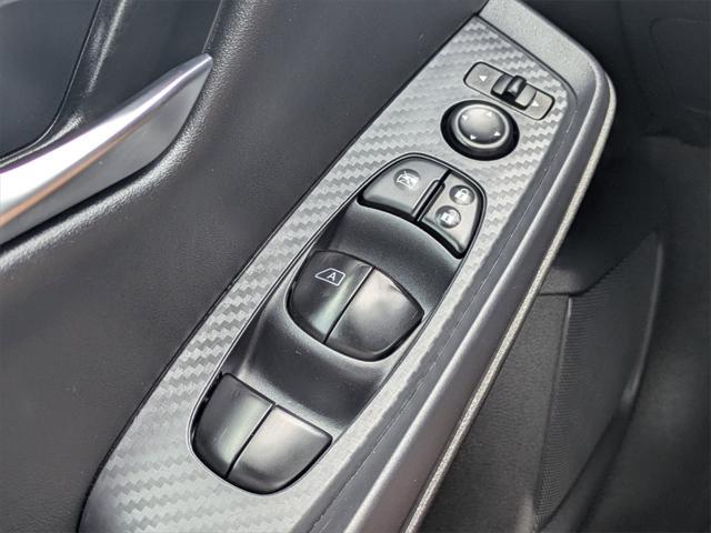 Photo of 2023 Gun Metallic Nissan Sentra