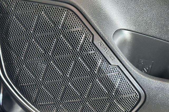 Photo of 2024 Midnight Black Metallic Toyota RAV4