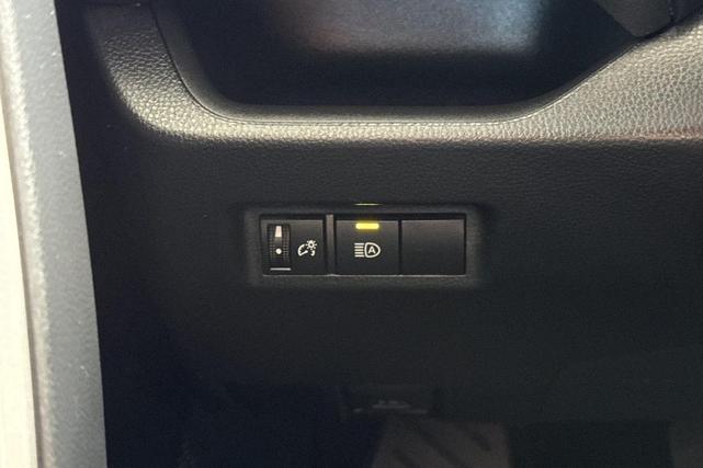 Photo of 2024 Midnight Black Metallic Toyota RAV4