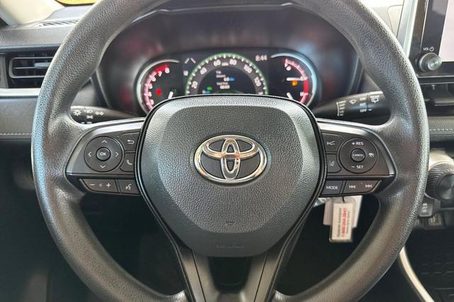 Photo of 2024 Midnight Black Metallic Toyota RAV4