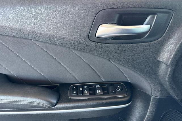 Photo of 2022 Pitch Black Clearcoat Dodge Charger