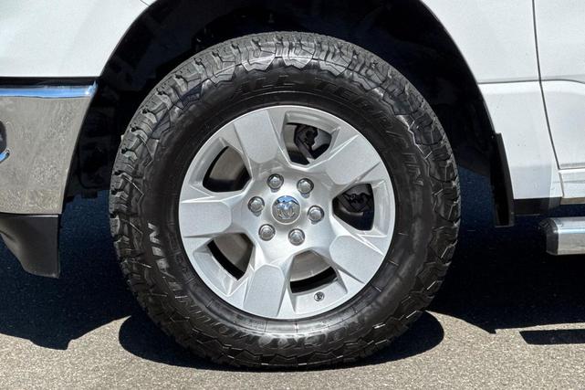 Photo of 2022 Bright White Clearcoat RAM 1500