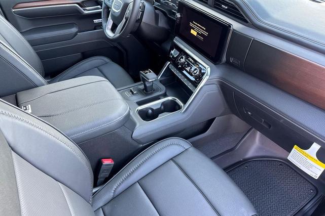 Photo of 2025 Onyx Black GMC Sierra 1500