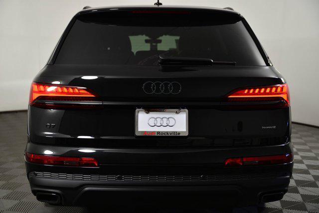 Photo of 2025 Mythos Black Metallic Audi Q7