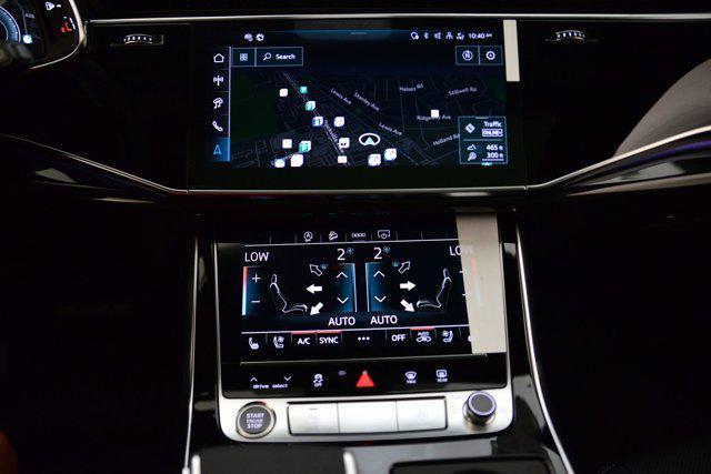 Photo of 2025 Mythos Black Metallic Audi Q7