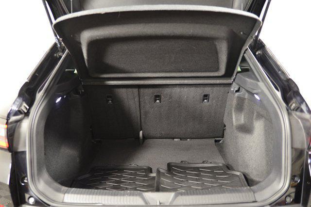 Photo of 2023 Deep Black Pearl Volkswagen ID.4