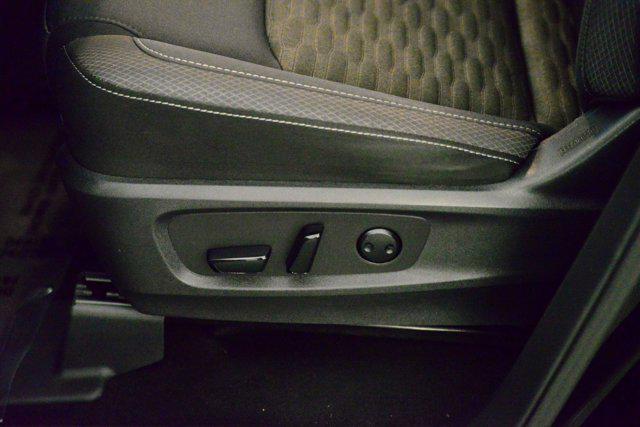 Photo of 2023 Super Black Nissan Pathfinder