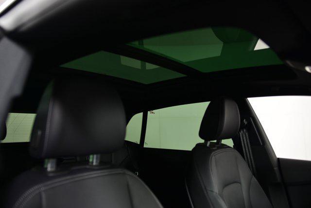 Photo of 2025 Samurai Gray Metallic Audi Q8