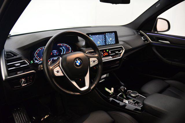 Photo of 2024 Gray BMW X3