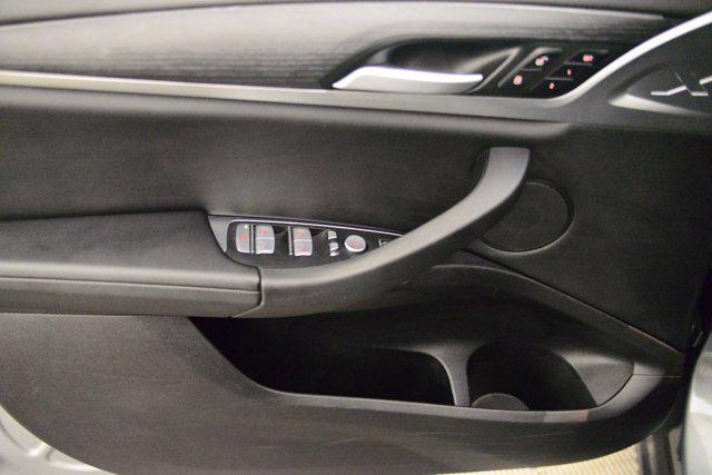 Photo of 2024 Gray BMW X3