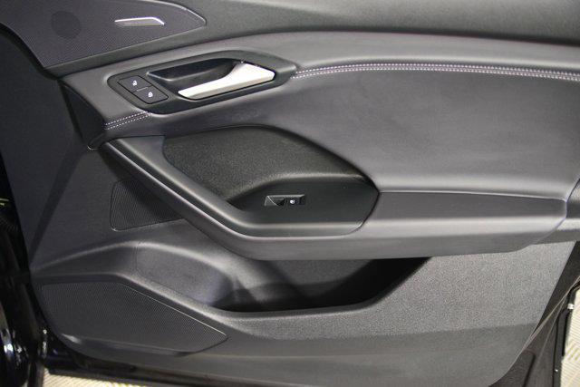 Photo of 2025 Mythos Black Metallic Audi Q6 e-tron