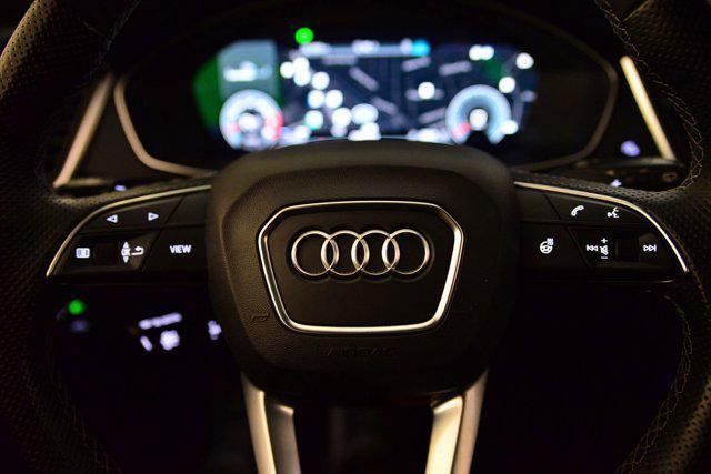 Photo of 2022 Ultra Blue Metallic Audi SQ5