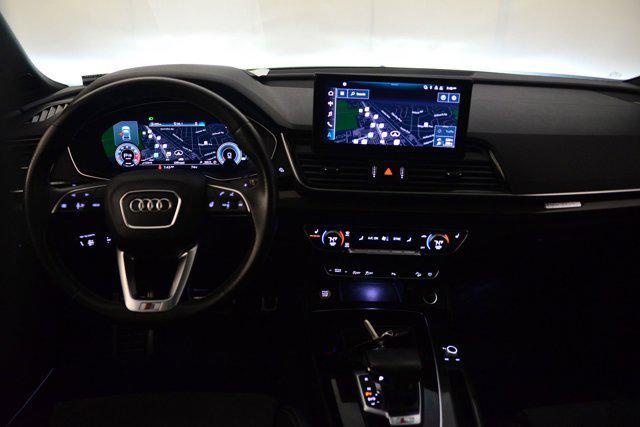 Photo of 2022 Ultra Blue Metallic Audi SQ5