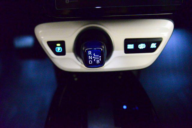 Photo of 2018 Gray Toyota Prius Prime