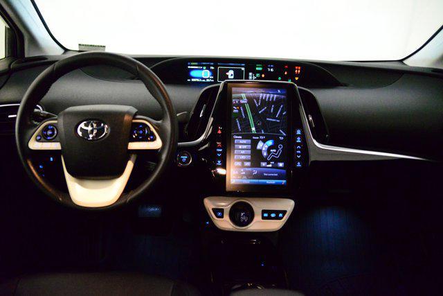 Photo of 2018 Gray Toyota Prius Prime