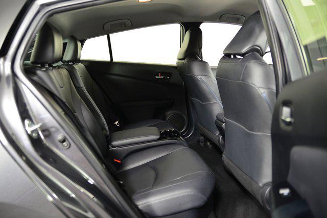 Photo of 2018 Gray Toyota Prius Prime