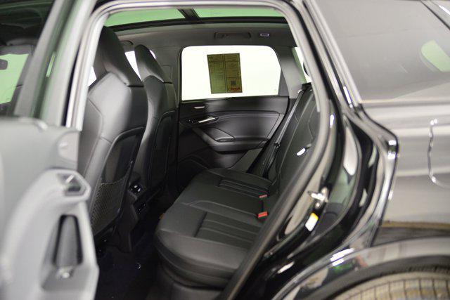 Photo of 2025 Mythos Black Metallic Audi Q6 e-tron