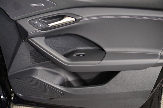 Photo of 2025 Mythos Black Metallic Audi Q6 e-tron