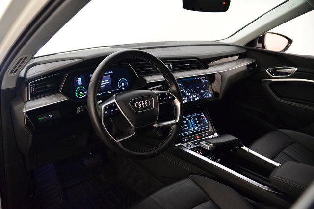 Photo of 2021 Glacier White Metallic Audi e-tron