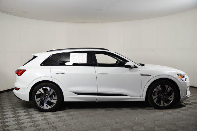 Photo of 2021 Glacier White Metallic Audi e-tron