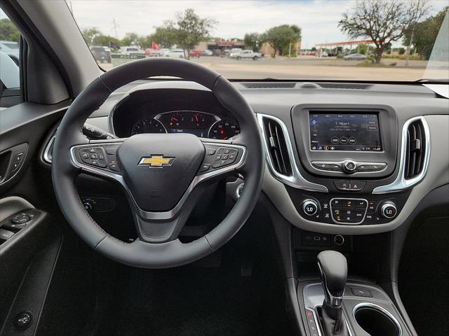 Photo of 2024 Summit White Chevrolet Equinox