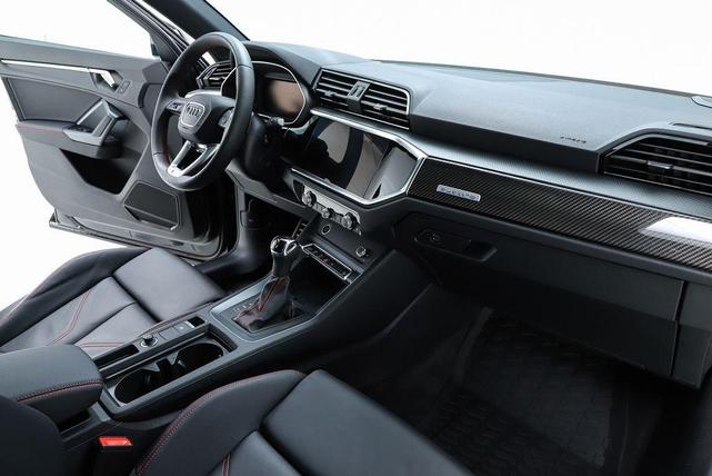 Photo of 2025 Mythos Black Metallic Audi Q3