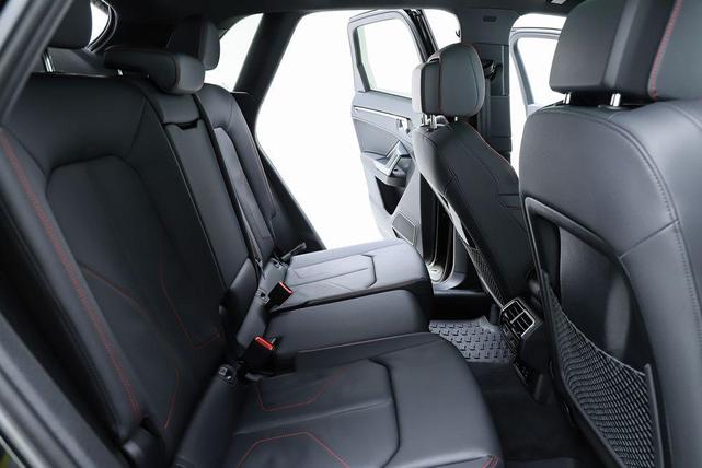Photo of 2025 Mythos Black Metallic Audi Q3