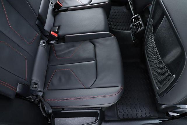 Photo of 2025 Mythos Black Metallic Audi Q3