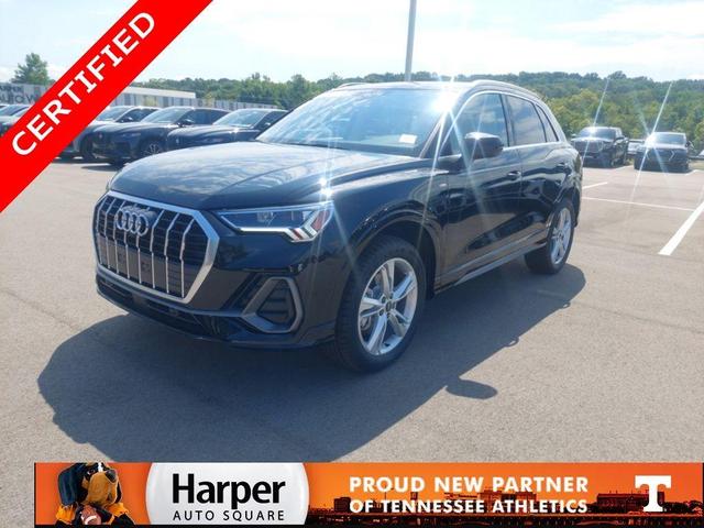 Photo of 2024 Mythos Black Metallic Audi Q3
