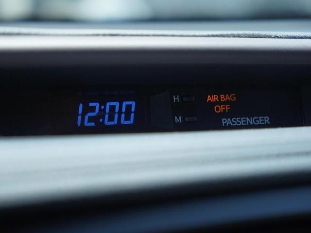 Photo of 2018 Predawn Gray Mica Toyota Highlander