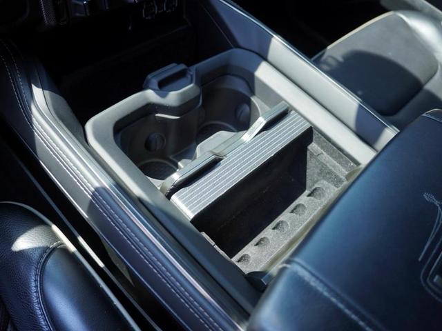 Photo of 2021 Bright White Clearcoat RAM 1500
