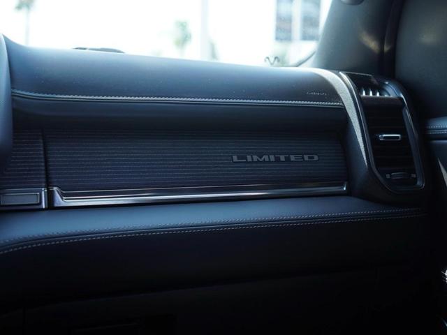 Photo of 2021 Bright White Clearcoat RAM 1500