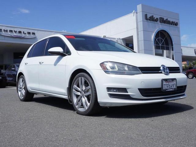 Photo of 2015 Pure White Volkswagen Golf