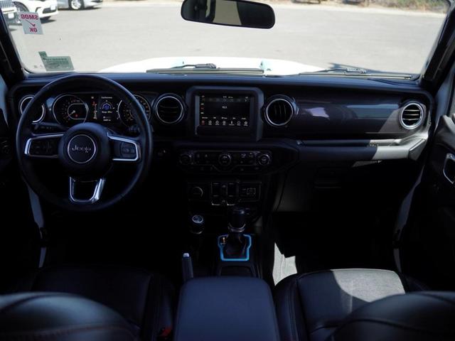Photo of 2021 Bright White Clearcoat Jeep Wrangler Unlimited
