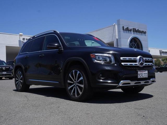Photo of 2020 Midnight Black Mercedes-Benz GLB 250