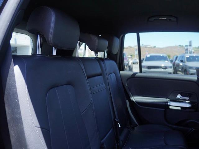 Photo of 2020 Midnight Black Mercedes-Benz GLB 250
