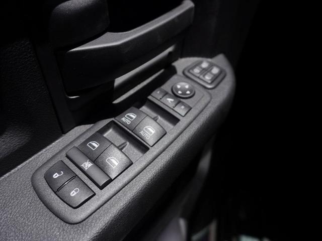 Photo of 2024 Granite Crystal Clearcoat Metallic RAM 2500