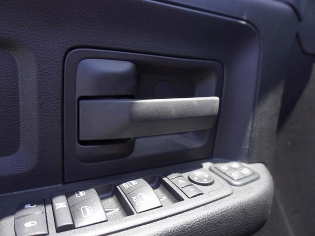 Photo of 2024 Granite Crystal Clearcoat Metallic RAM 2500