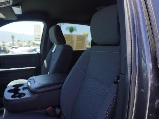 Photo of 2024 Granite Crystal Clearcoat Metallic RAM 2500