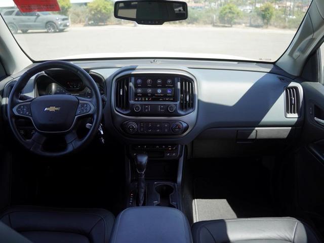 Photo of 2022 Summit White Chevrolet Colorado