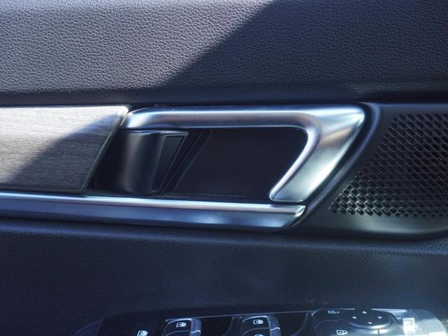 Photo of 2021 Ebony Black Kia Telluride