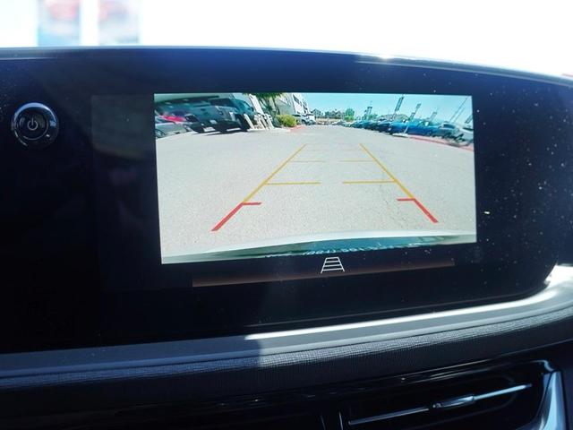 Photo of 2024 Summit White Buick Envista