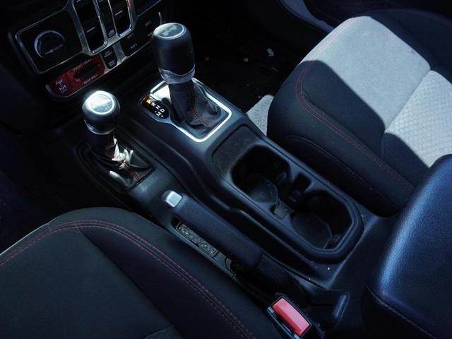 Photo of 2021 Bright White Clearcoat Jeep Wrangler Unlimited